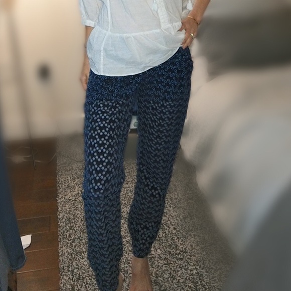 Akris Punto Pants - A-K-R-I-S punto embroidered eyehole pants